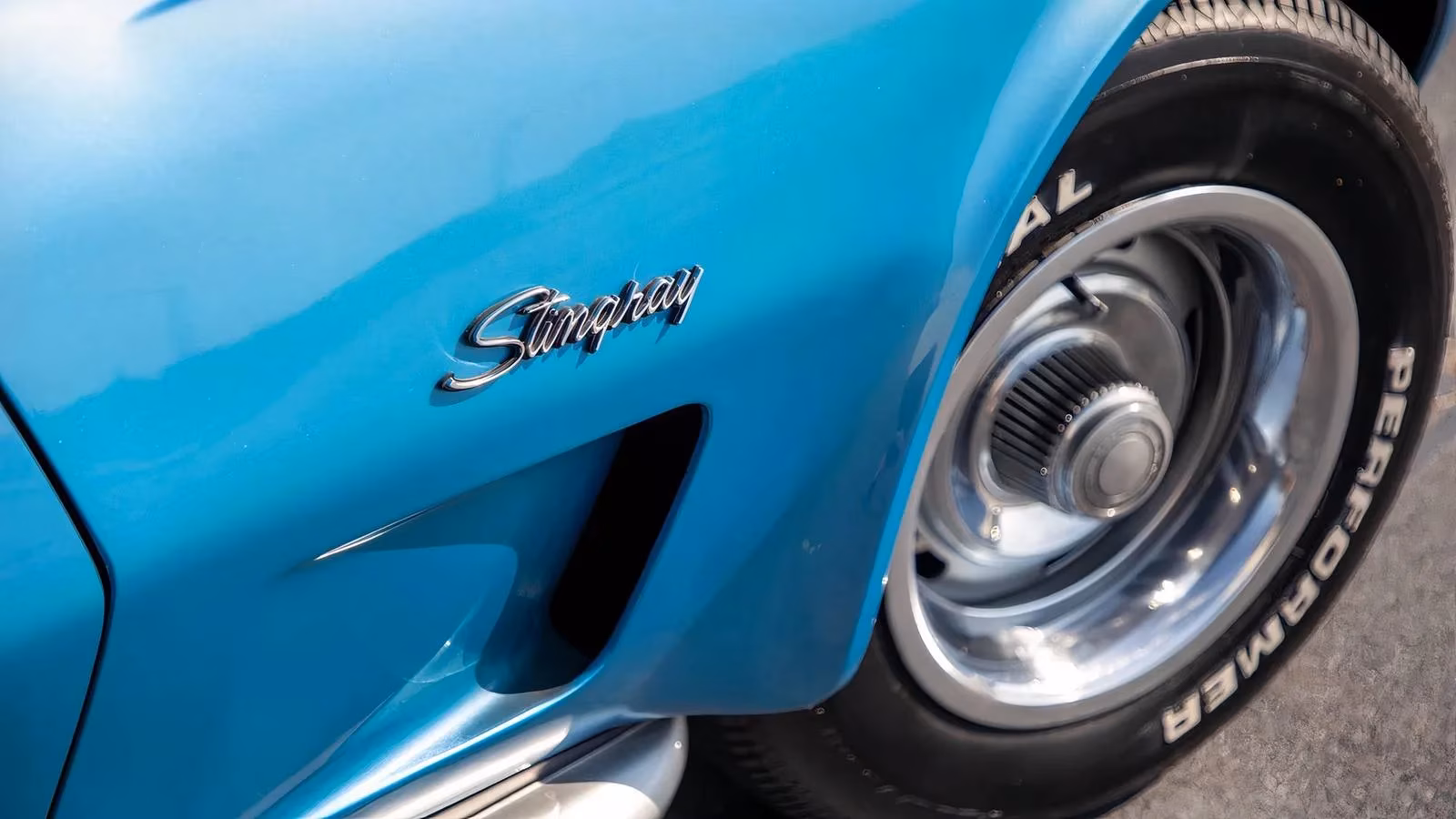 the-1974-corvette-454-ls4-the-last-affordable-big-block-bargain-image-0