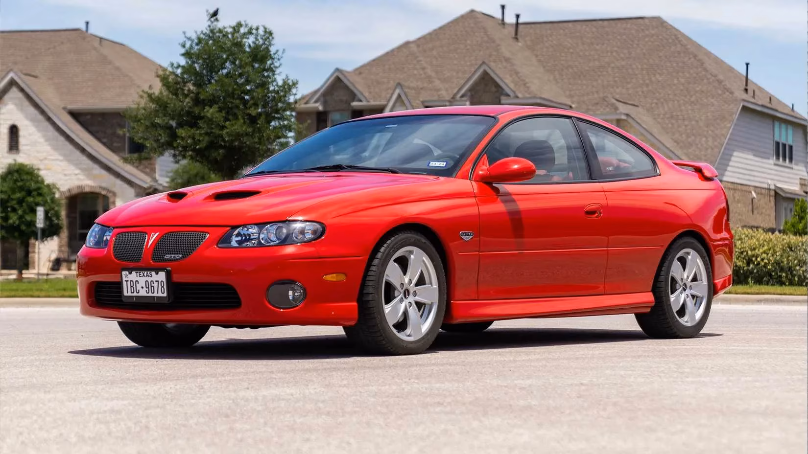 the-gto-story-how-pontiac-borrowed-ferrari-s-magic-and-ignited-a-muscle-car-revolution-image-5
