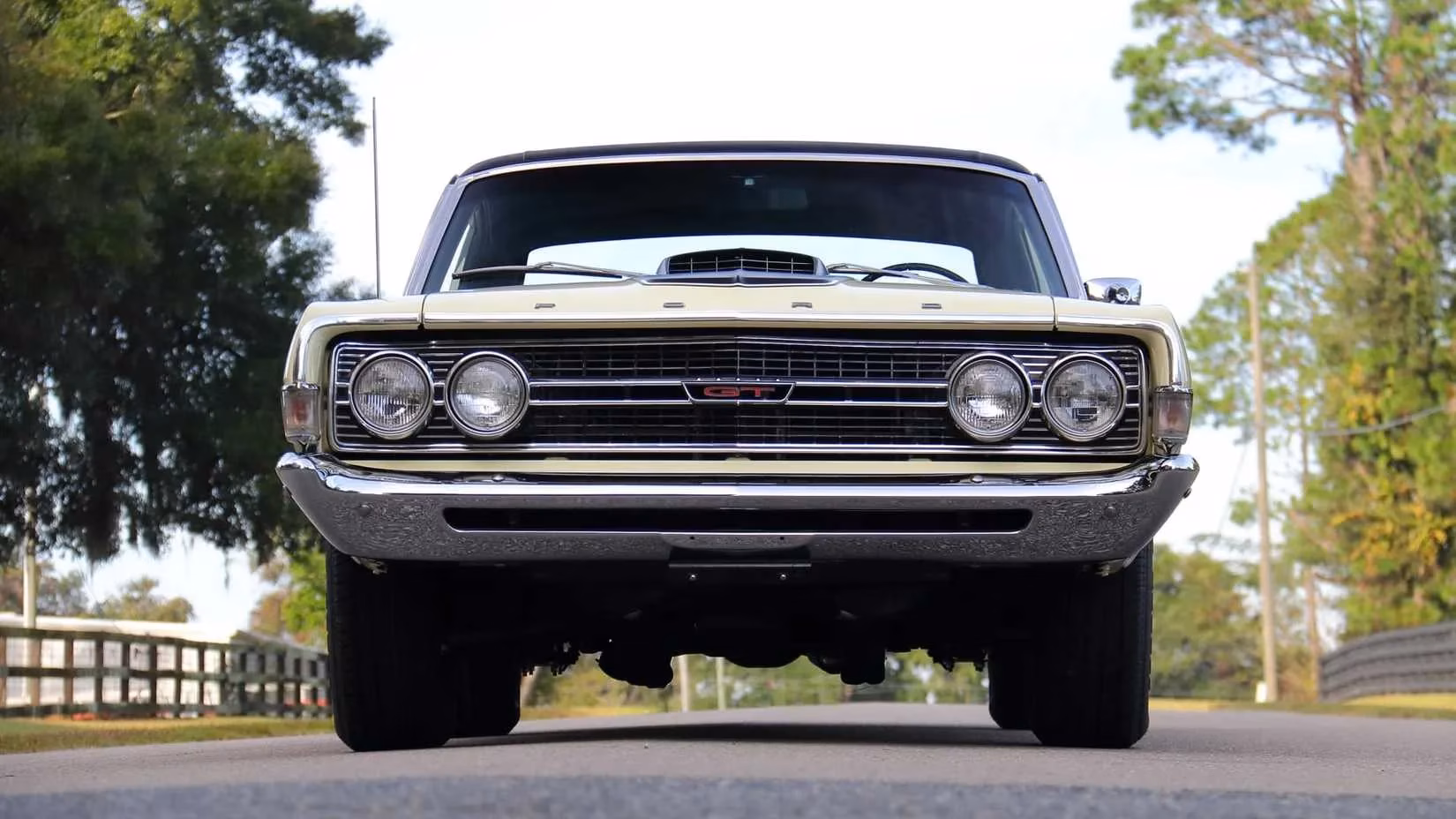 the-forgotten-ford-that-beat-the-mustang-changed-muscle-car-history-image-2