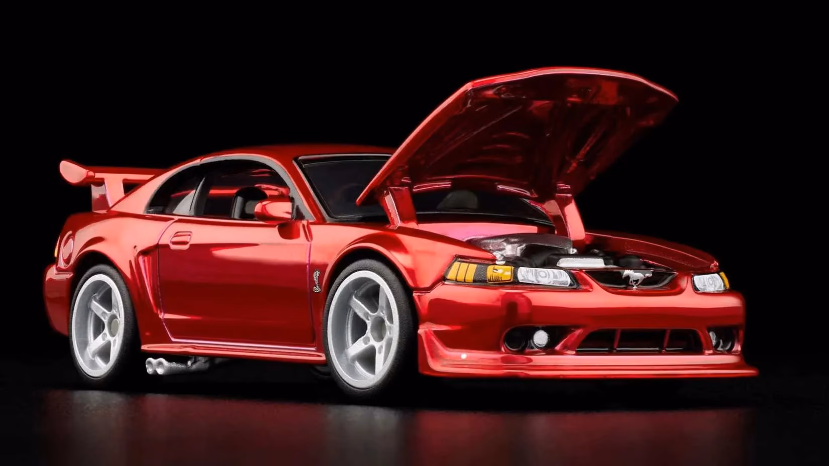 hot-wheels-u2019-2000-ford-mustang-svt-cobra-r-diecast-brings-the-rarest-pony-home-image-3