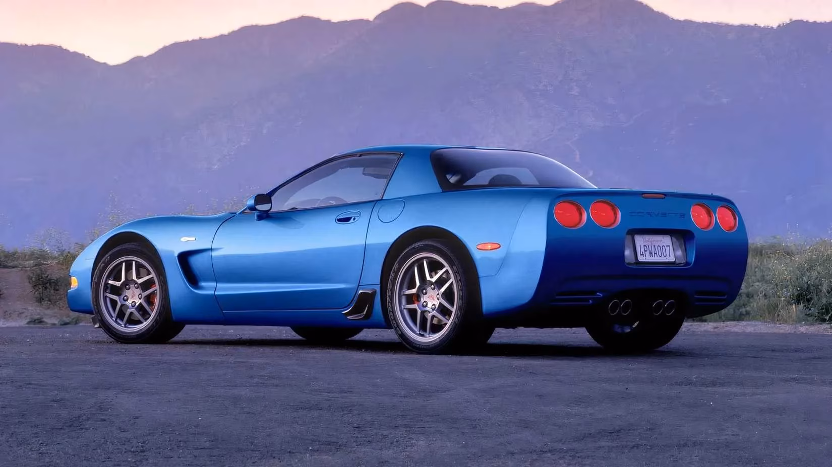 my-obsession-with-the-2002-corvette-z06-pure-american-muscle-image-1