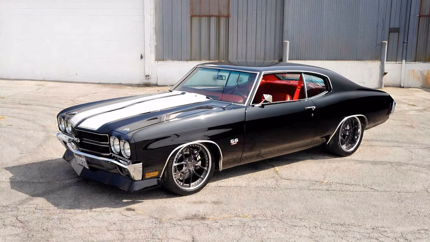 the-ultimate-1970-chevelle-restomod-a-1200-hp-beast-with-class-image-2