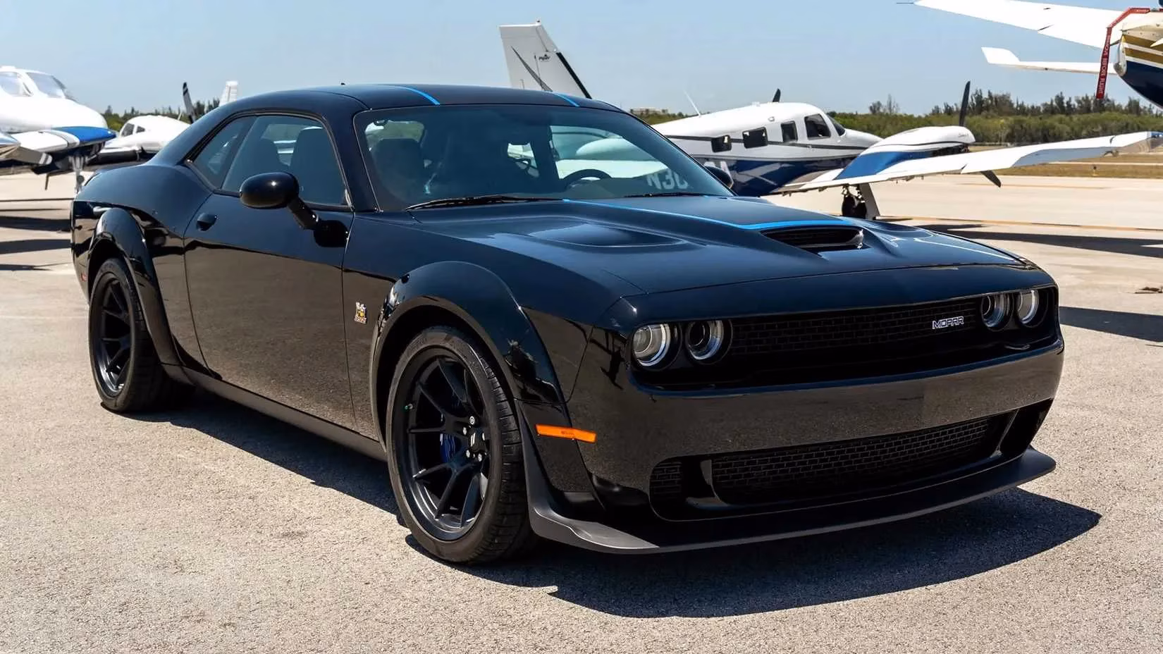 charger-vs-challenger-the-muscle-car-showdown-that-never-gets-old-image-3