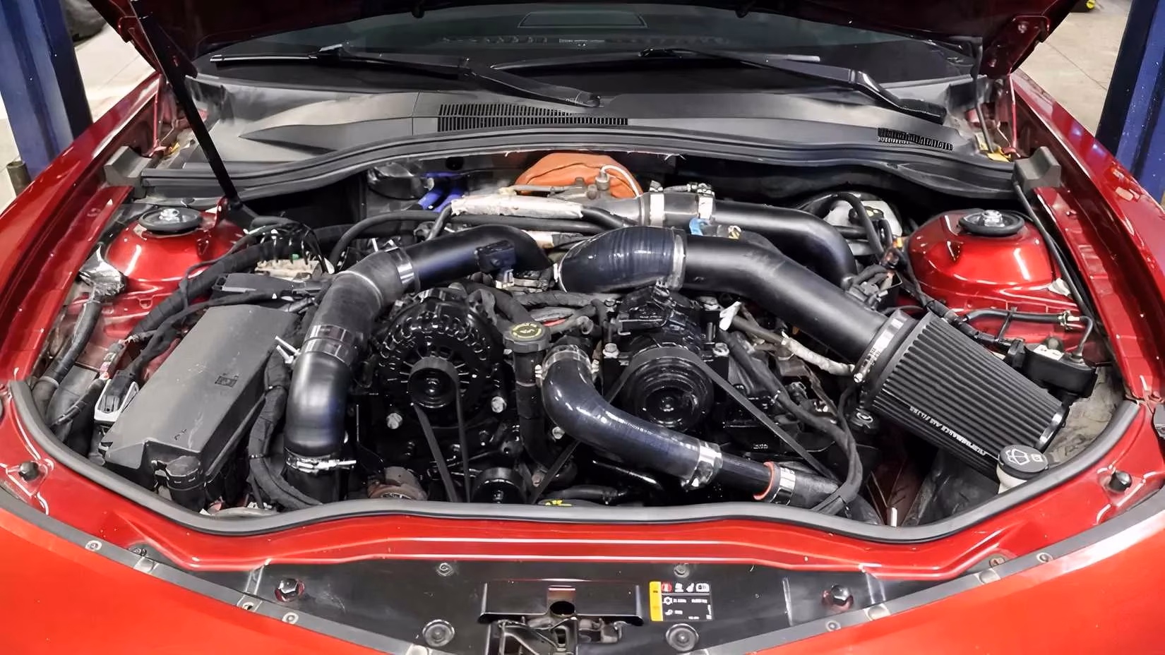 diesel-powered-muscle-the-2011-camaro-ss-lmm-duramax-swap-image-1