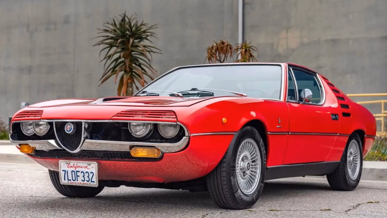 alfa-romeo-montreal-italy-s-forgotten-v8-muscle-car-with-bertone-beauty-image-0