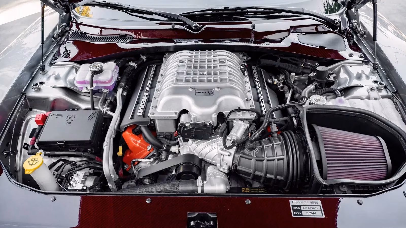 this-carbon-hellcat-restomod-is-a-69-charger-in-disguise-image-0