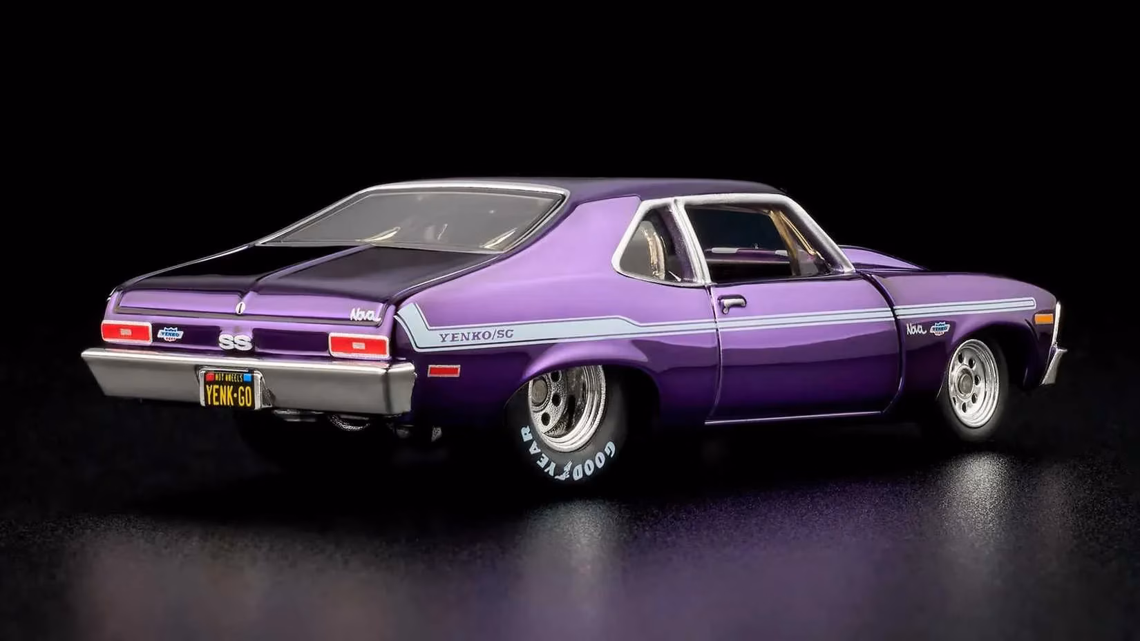 hot-wheels-rlc-reveals-spectraflame-purple-1972-chevy-nova-ss-yenko-pro-street-diecast-image-2