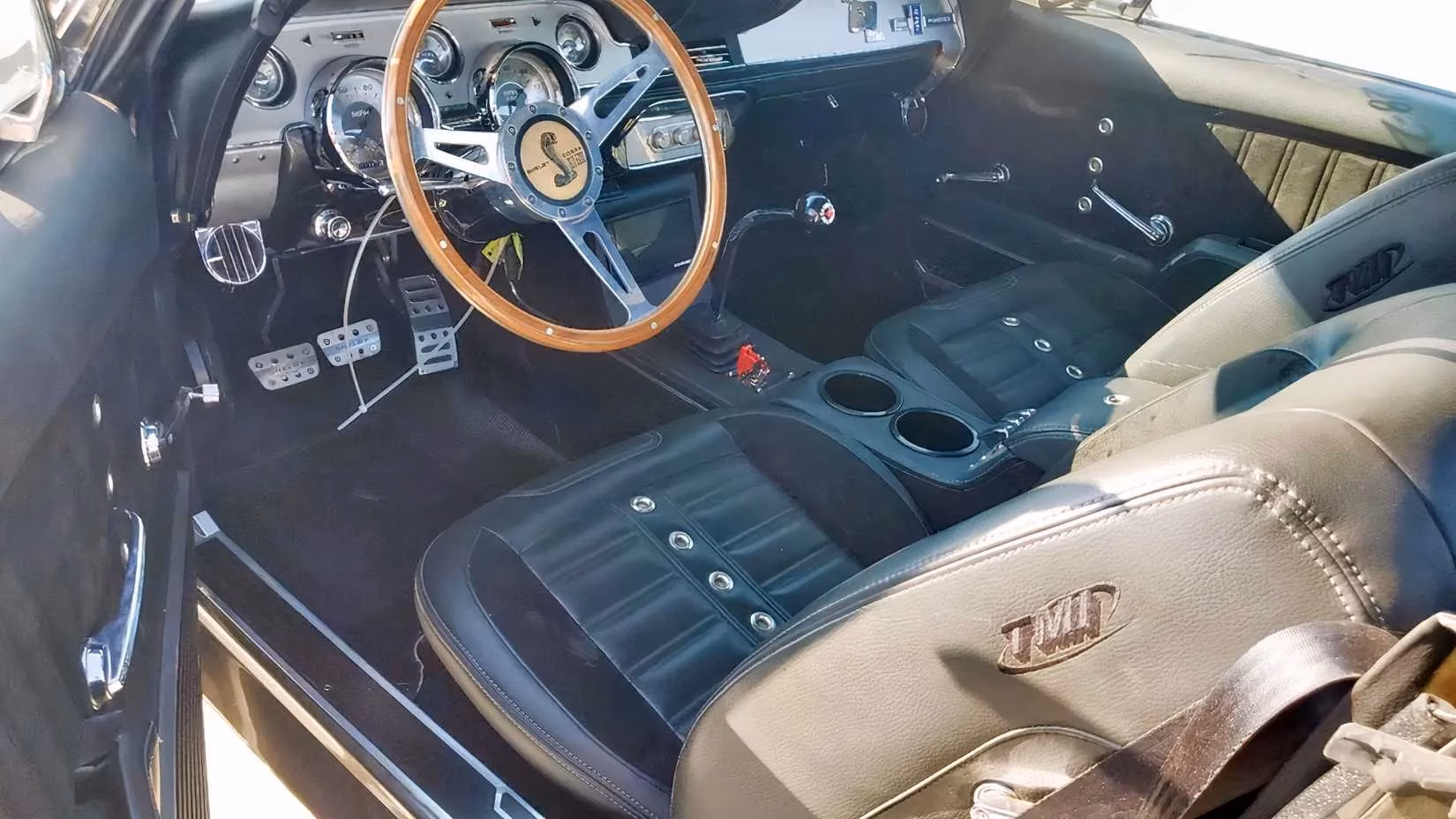 battered-1968-mustang-s-code-a-450000-eleanor-tribute-hiding-at-copart-image-4