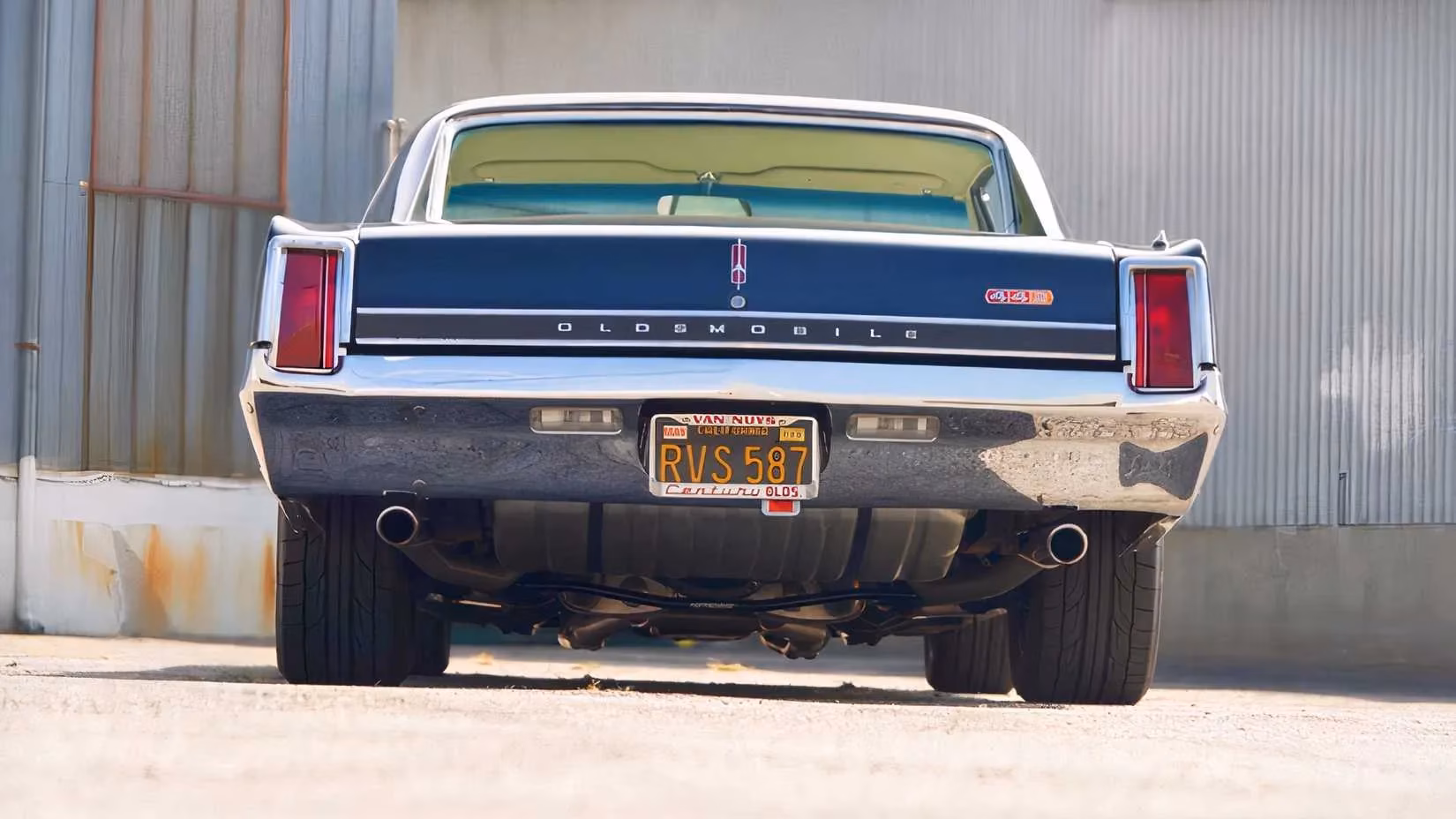 the-1966-oldsmobile-442-a-gentleman-s-muscle-car-masterpiece-restored-for-2026-image-3