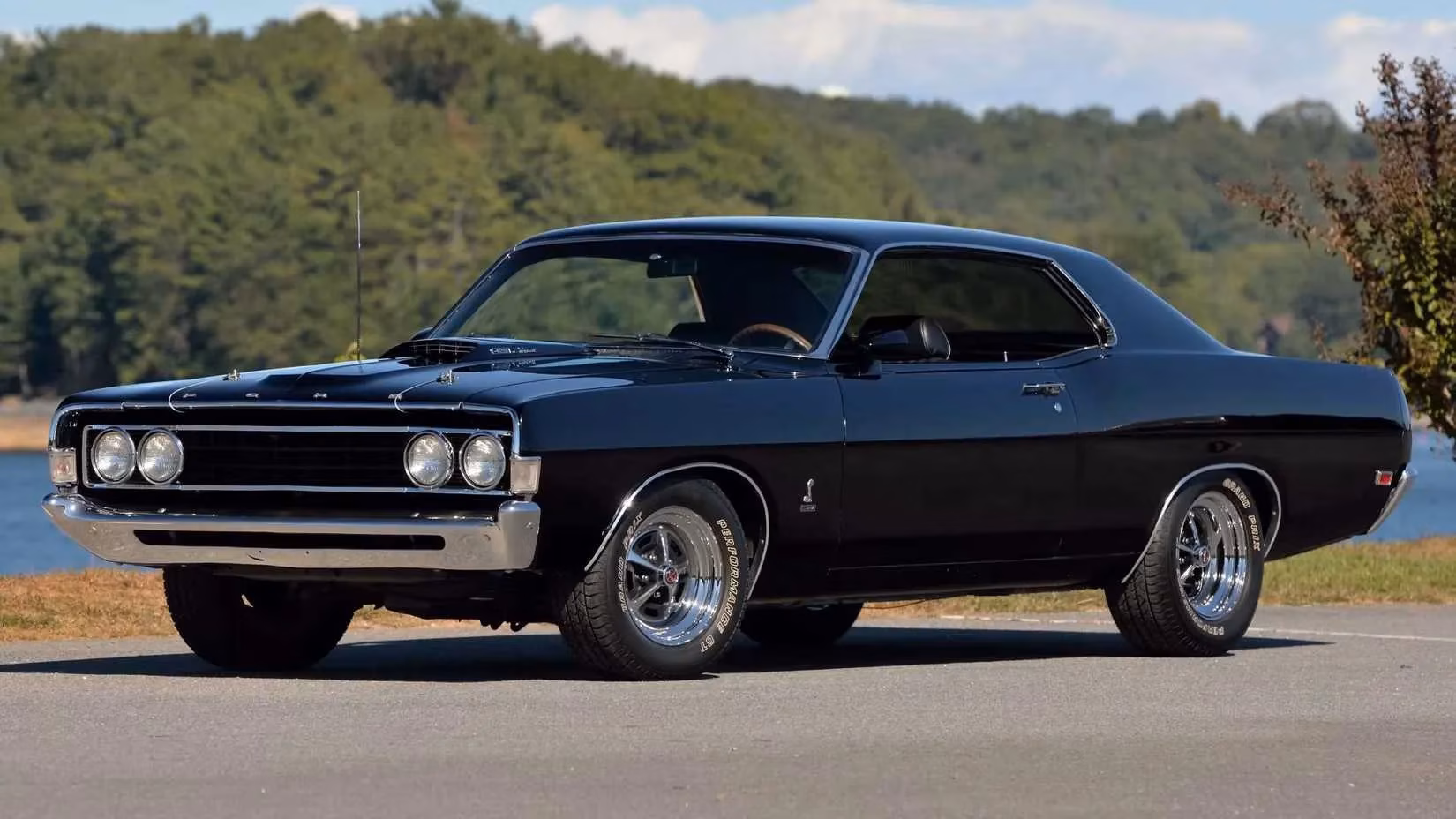 ford-fairlane-through-seven-generations-a-witty-collector-s-guide-image-3