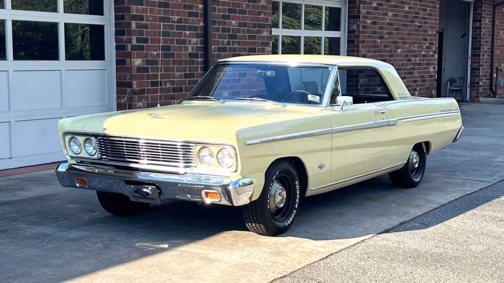 ford-fairlane-through-seven-generations-a-witty-collector-s-guide-image-2