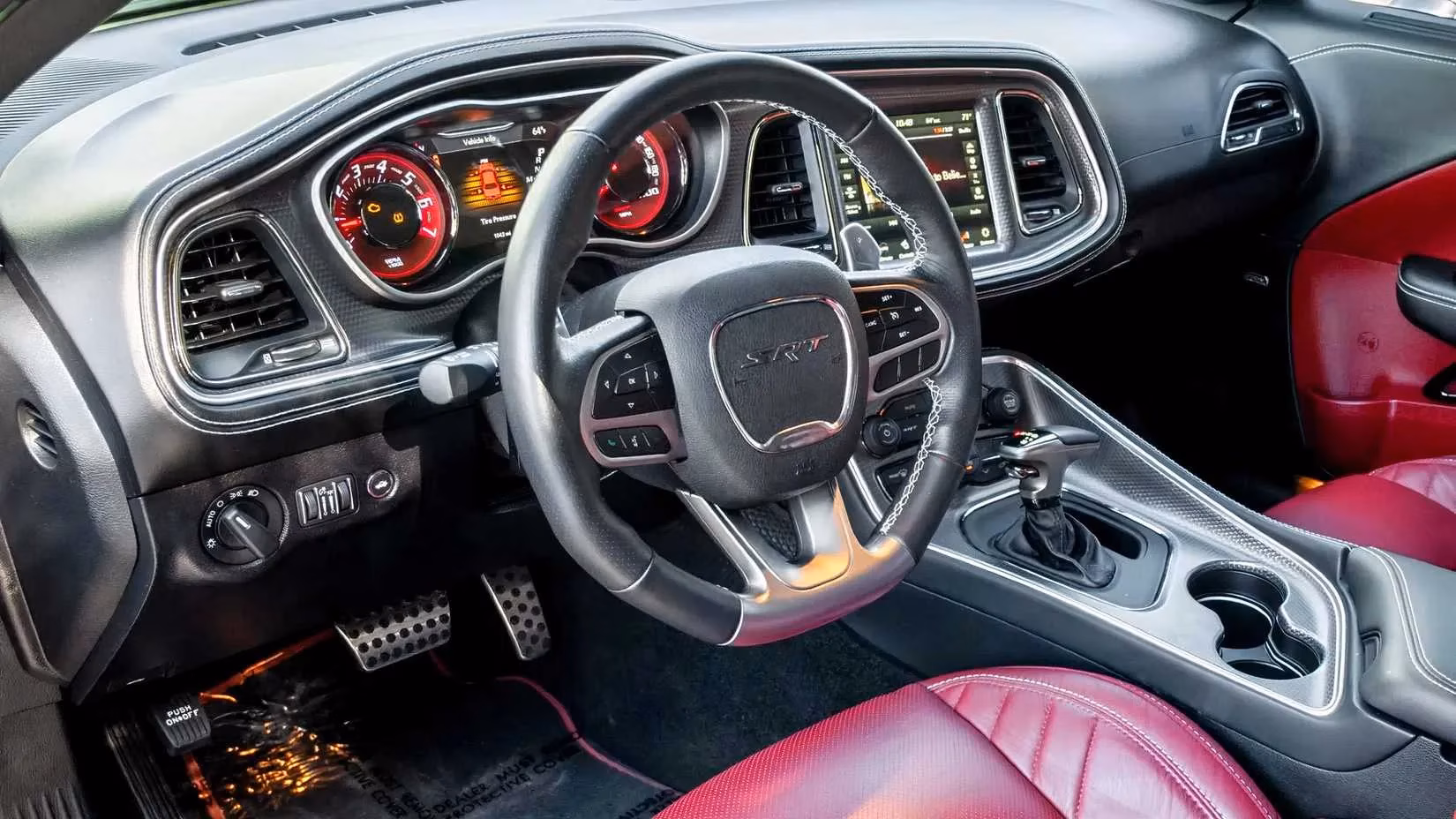 this-carbon-hellcat-restomod-is-a-69-charger-in-disguise-image-3