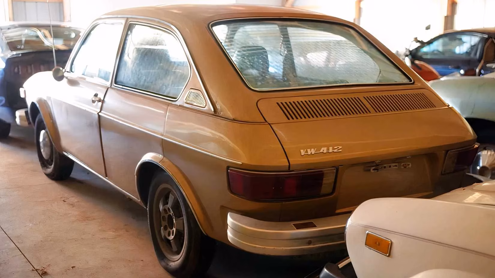 michigan-s-ultimate-barn-find-bonanza-a-treasure-trove-of-forgotten-classics-image-1
