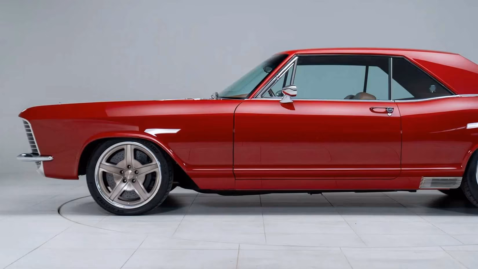 my-obsession-with-the-1-25m-1965-buick-riviera-restomod-a-730hp-masterpiece-image-3