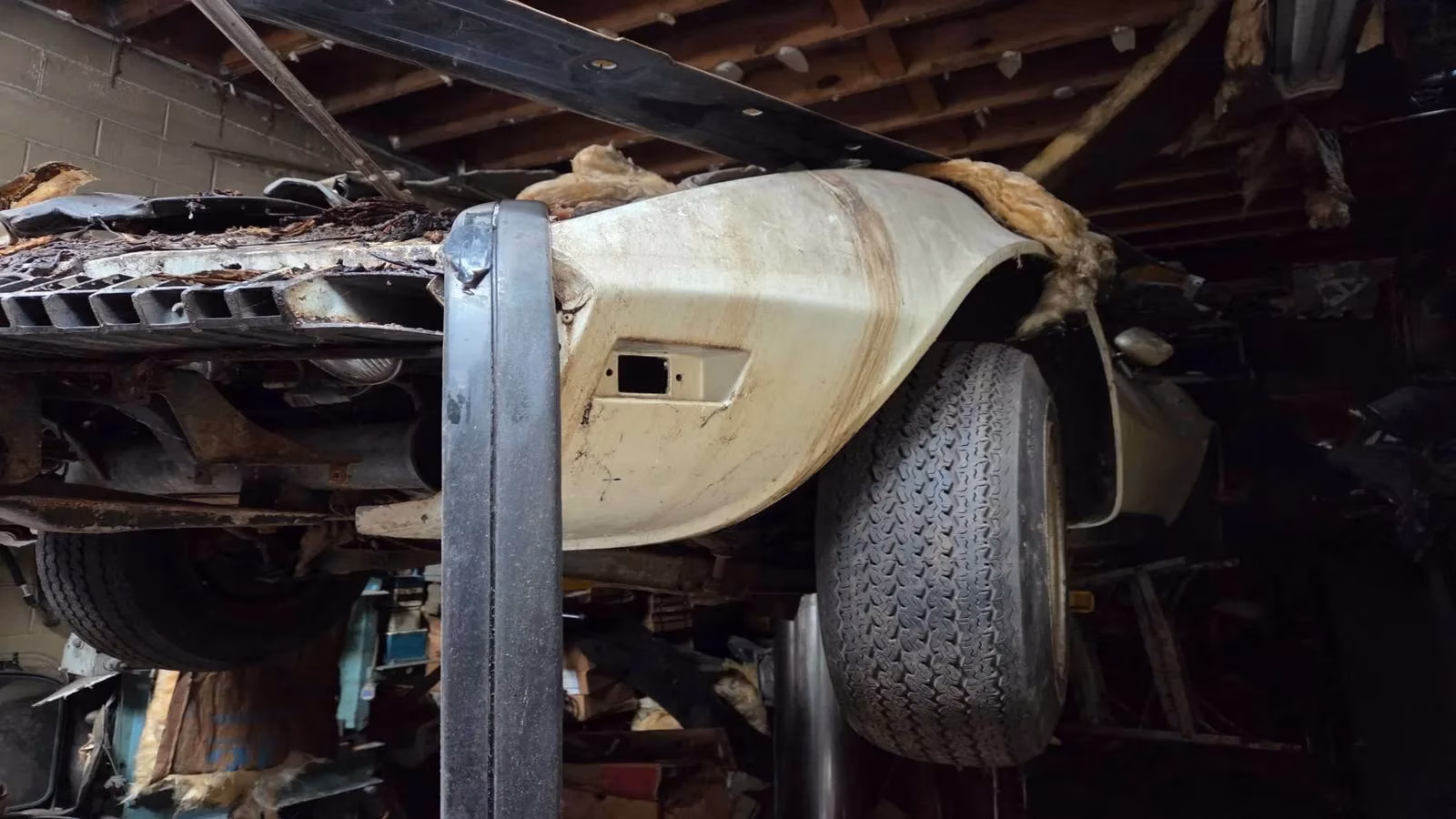 my-quest-for-a-1000-mile-time-capsule-the-1975-corvette-barn-find-that-refused-to-die-image-0