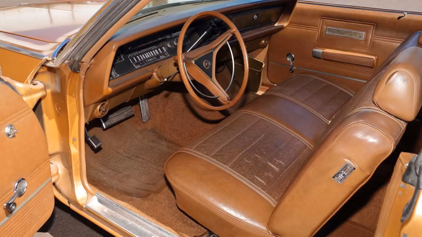 the-forgotten-1970-chrysler-newport-cordoba-big-block-power-you-never-knew-existed-image-1