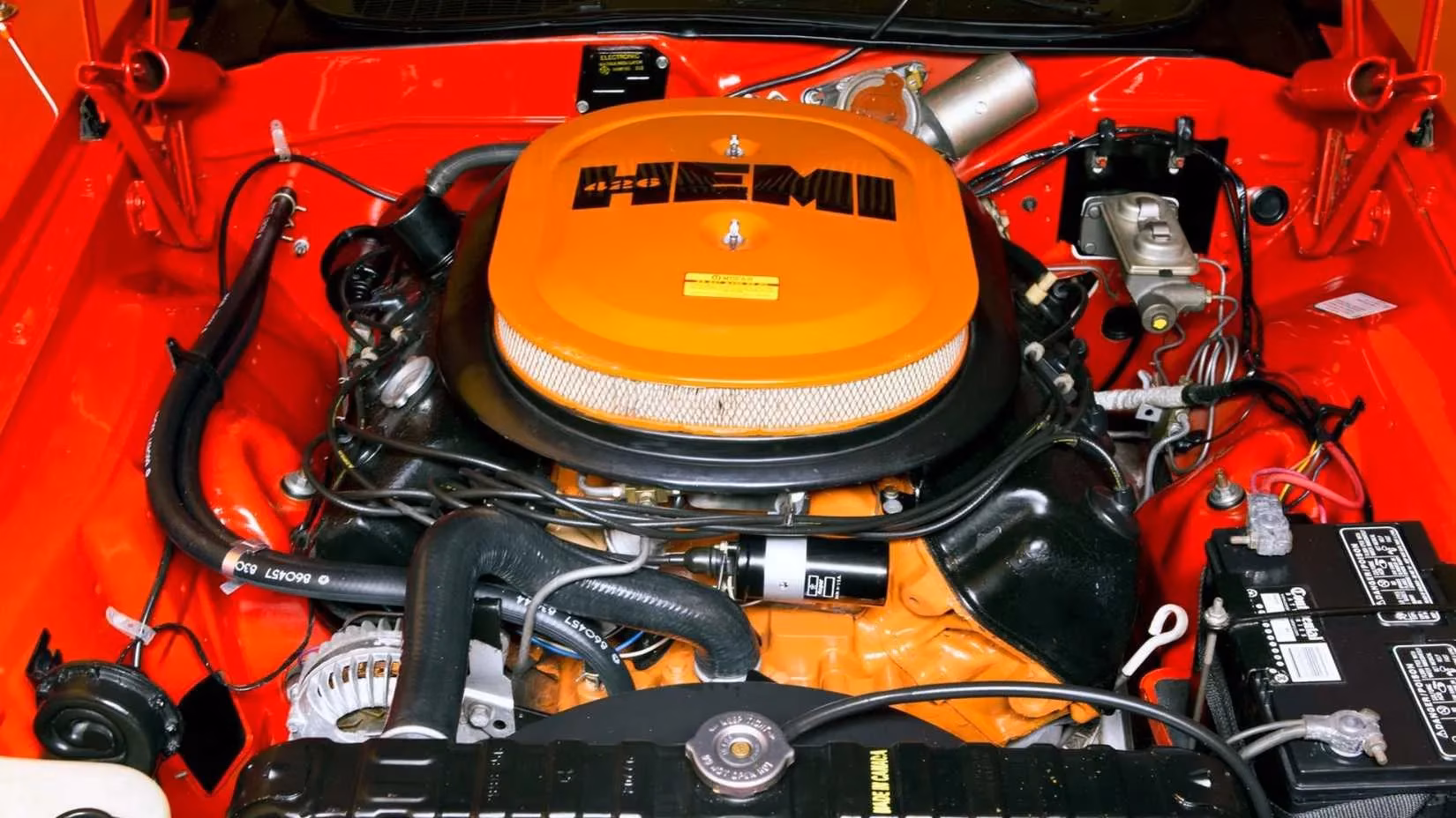 1967-plymouth-gtx-hemi-convertible-the-ultimate-gentleman-s-hot-rod-image-4