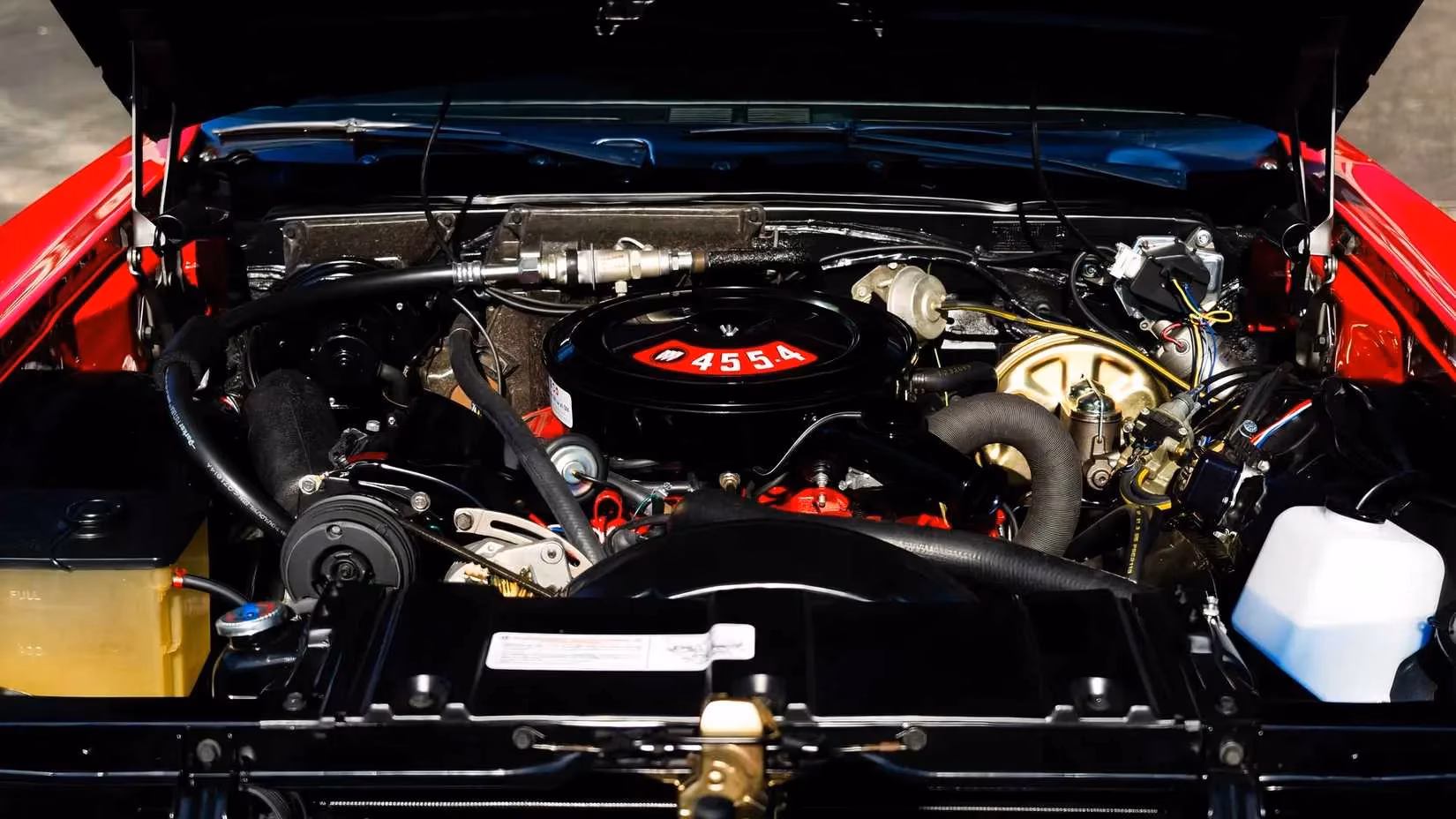 the-buick-wildcat-an-underrated-american-muscle-icon-s-two-generation-legacy-image-1