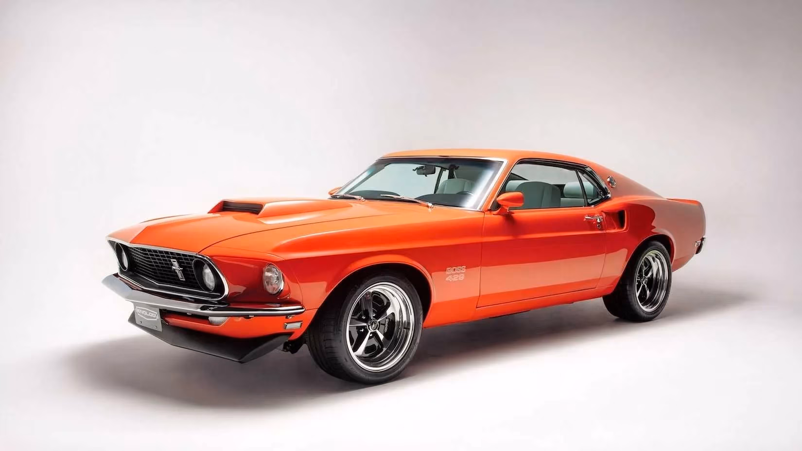 revology-s-boss-429-mustang-reborn-vintage-muscle-meets-modern-monster-image-0